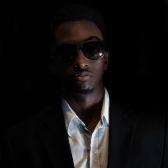 Daniel Garnet & Peqnoh