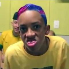 MC Brinquedo