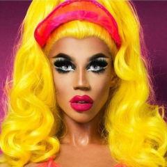 Naomi Smalls